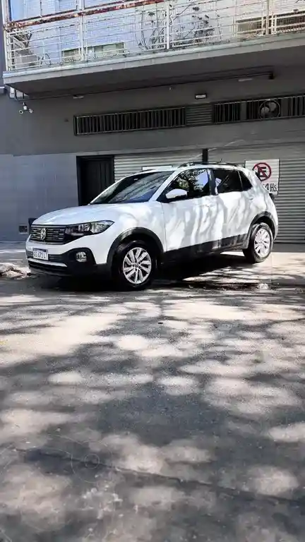 Volkswagen T-Cross Trendline Msi  2024 - foto 3