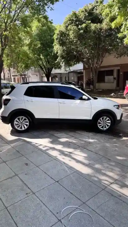 Volkswagen T-Cross Trendline Msi  2024 - foto 4