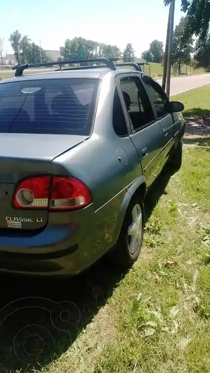 Chevrolet Classic 4P Lt  2013 - foto 2