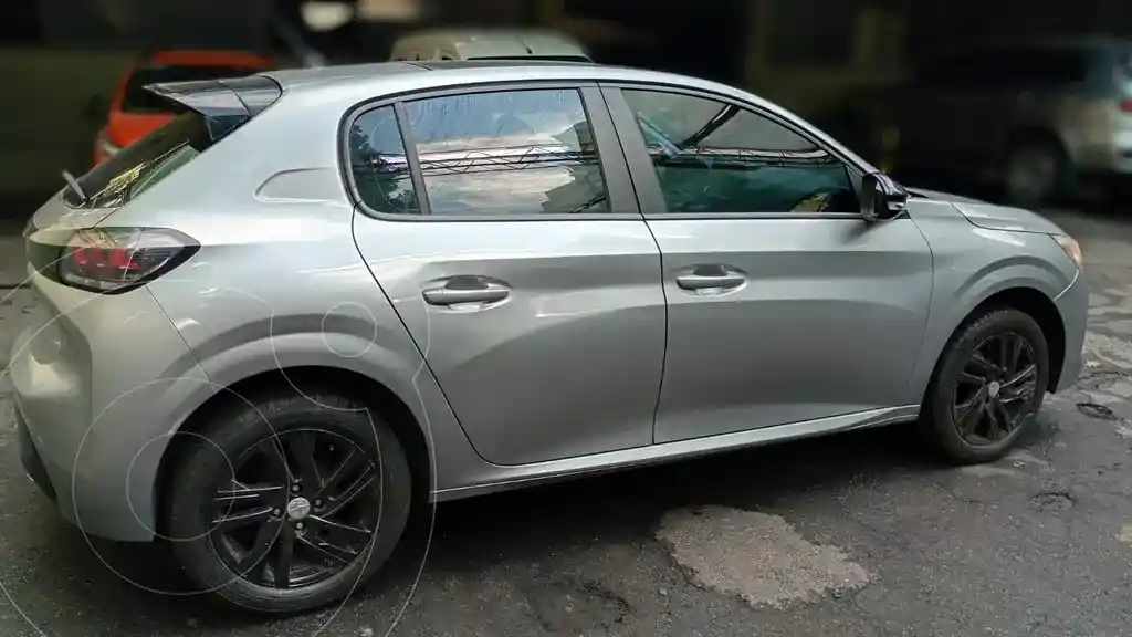 Peugeot 208 Active 1.6 Tiptronic Pack  2023 - foto 5