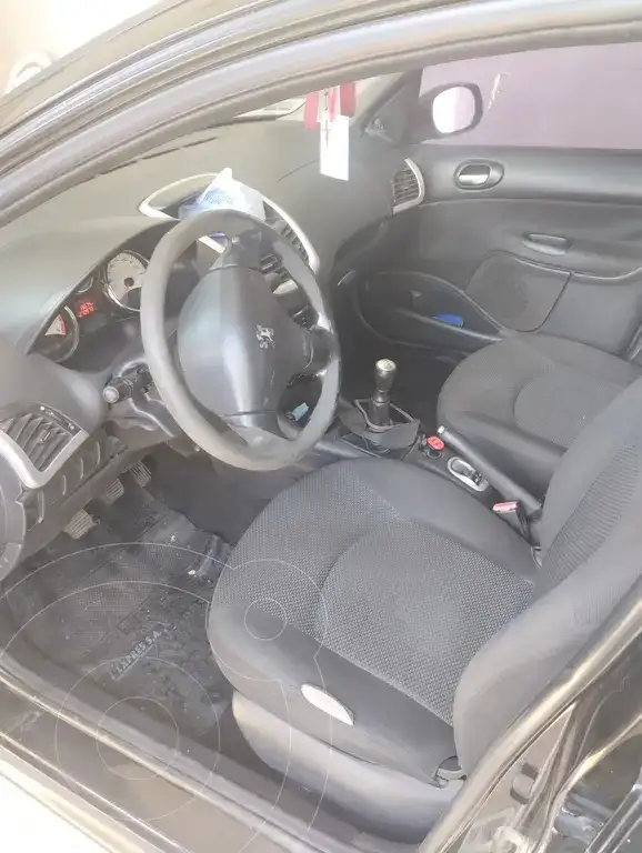 Peugeot 207 Compact Sedán 1.4 Hdi Allure 4P  2012 - foto 2