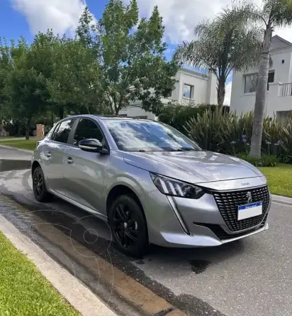 Peugeot 208 Feline 1.6 Tiptronic  2022 - foto 1