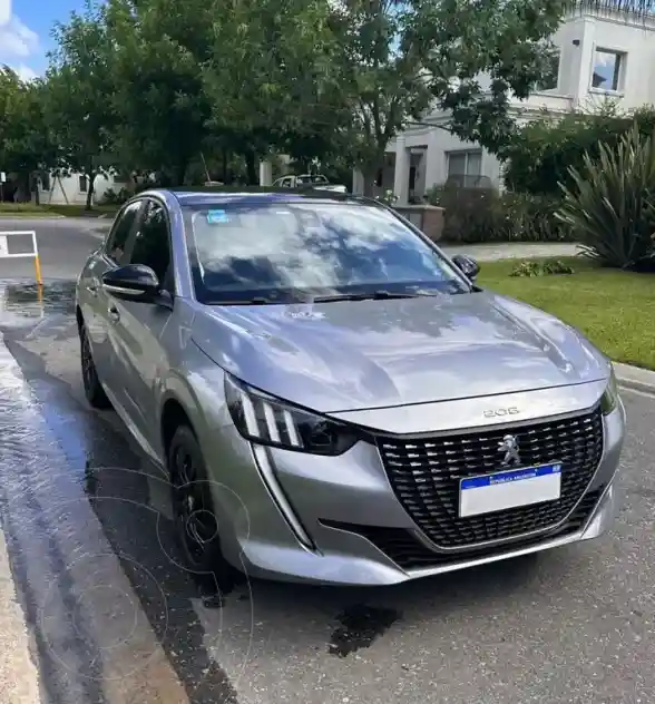 Peugeot 208 Feline 1.6 Tiptronic  2022 - foto 2