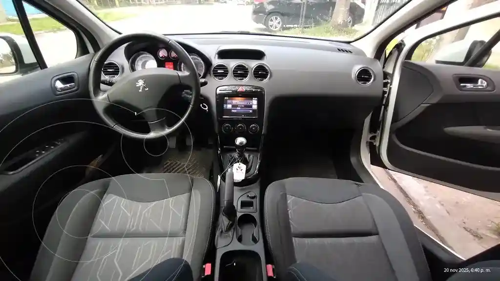 Peugeot 408 Allure Hdi  2017 - foto 2