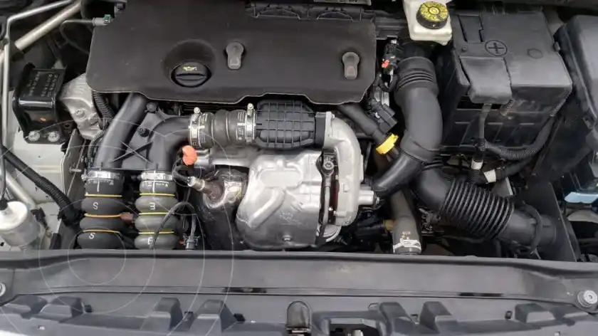 Peugeot 408 Allure Hdi  2017 - foto 4