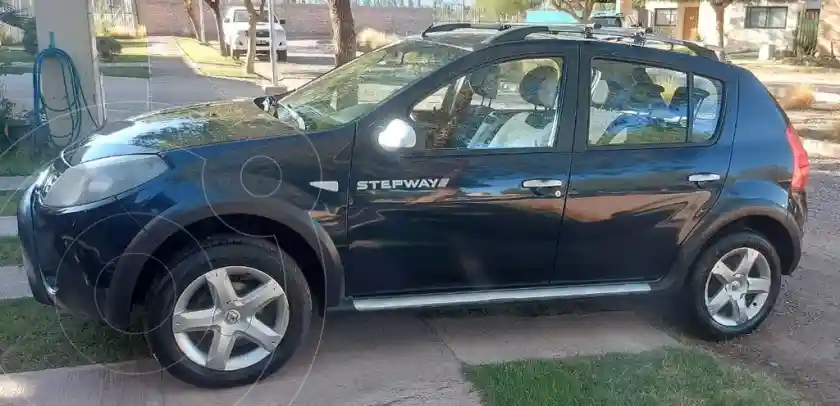 Renault Sandero Stepway 1.6 Confort  2010 - foto 3