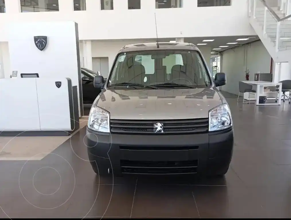 Peugeot Partner Furgón Confort 1.6 Hdi  2024 - foto 1