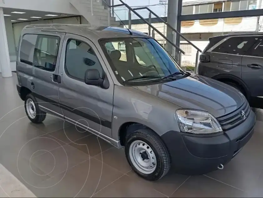 Peugeot Partner Furgón Confort 1.6 Hdi  2024 - foto 3
