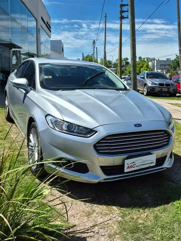 Ford Mondeo Se 2.0L Aut Ecoboost (1999 Cc) 2015 - foto 4