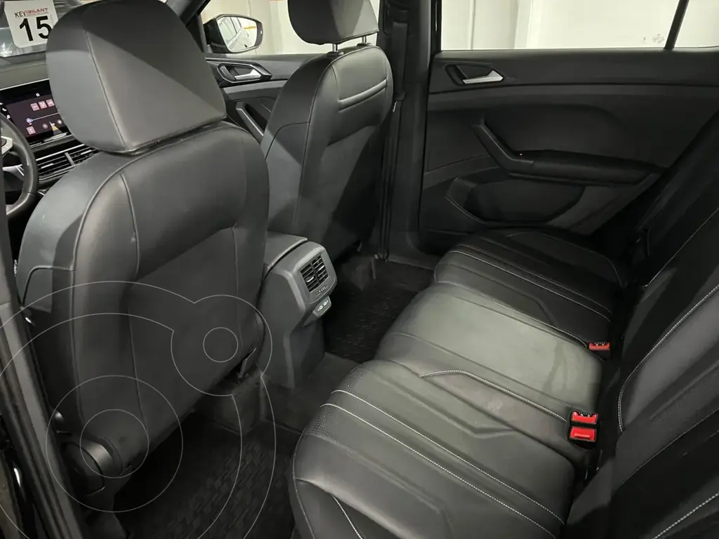 Volkswagen T-Cross Highline 200 Tsi Aut  2024 - foto 5