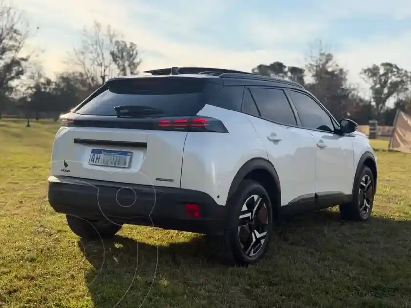 Peugeot 2008 Gt T200  2025 - foto 3