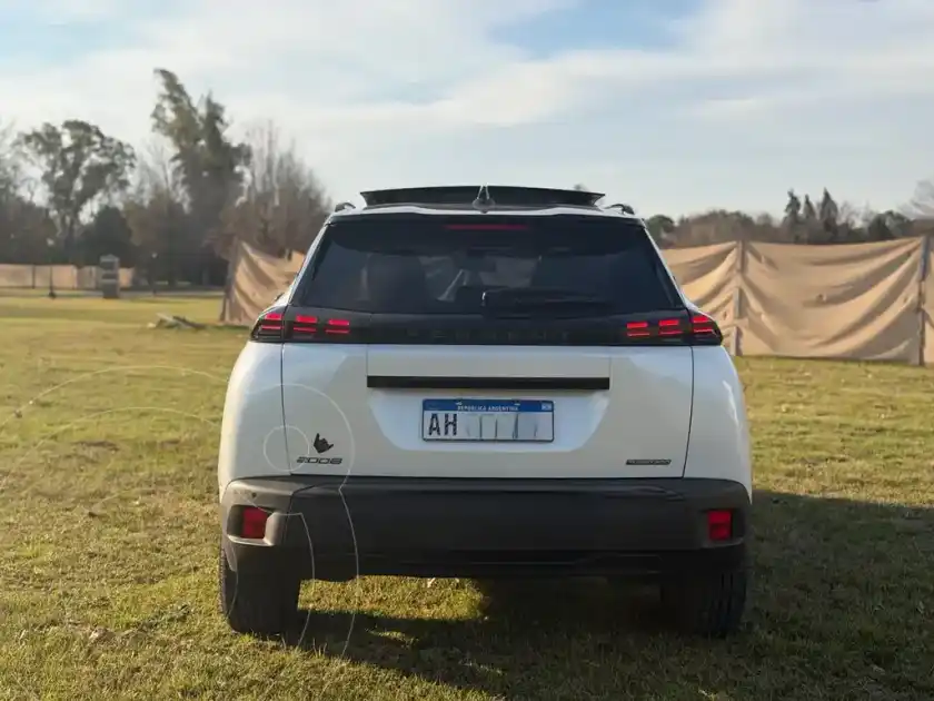 Peugeot 2008 Gt T200  2025 - foto 4