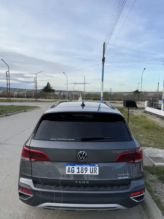 Volkswagen Taos Comfortline Aut  2024 - foto 4