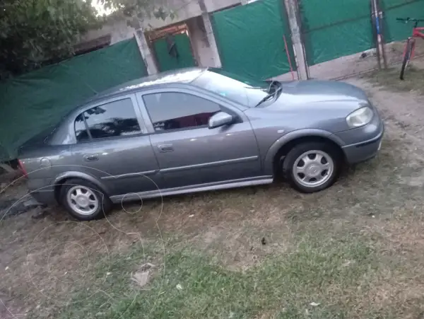 Chevrolet Astra Gls Ii 2.0 4P (N/D) 2001 - foto 1