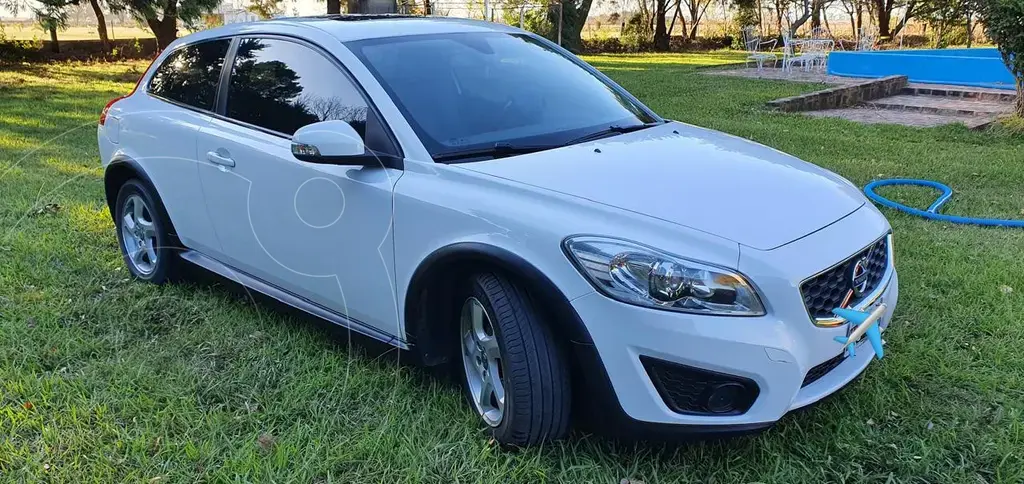 Volvo C30 2.0 P2 (1999 Cc) 2012 - foto 3