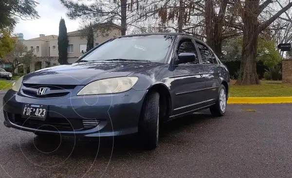 Honda Civic 2005 - foto 1