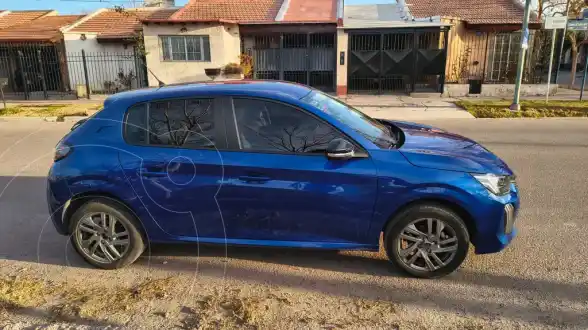 Peugeot 208 Allure 1.6  2025 - foto 4