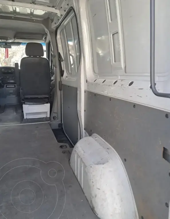 Mercedes-Benz Sprinter Street Furgón 411 3250 Tn V2 2015/16  2014 - foto 2