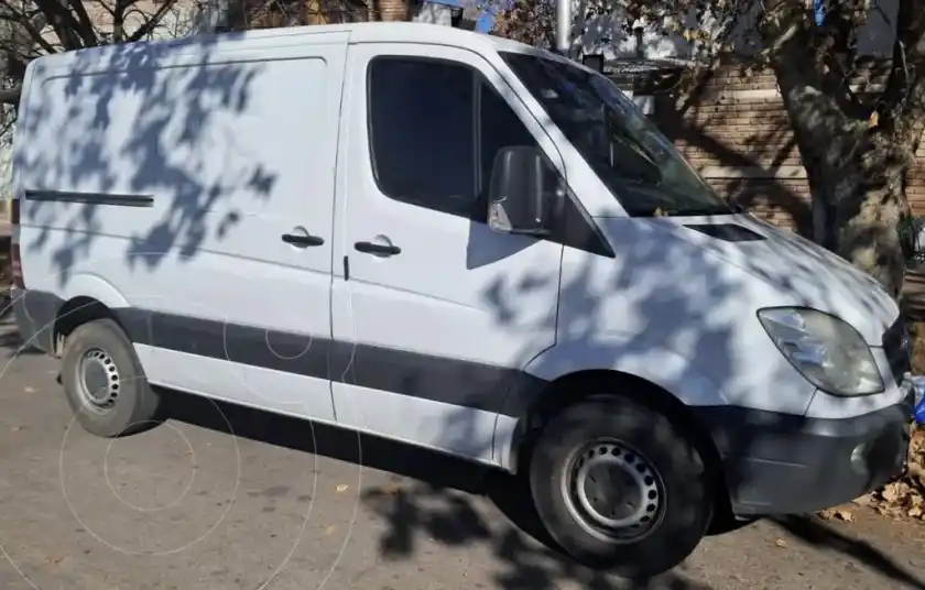 Mercedes-Benz Sprinter Street Furgón 411 3250 Tn V2 2015/16  2014 - foto 3