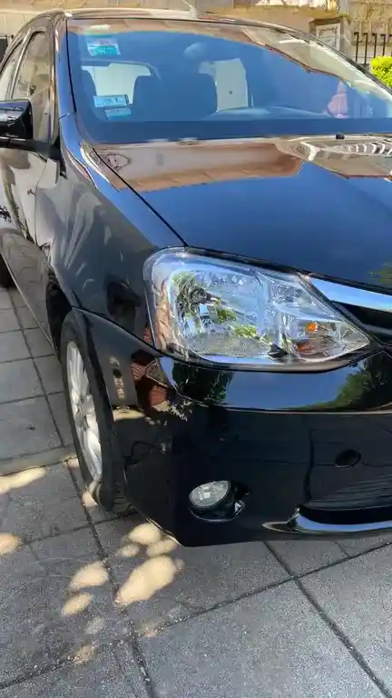 Toyota Etios Hatchback Xls  2014 - foto 3