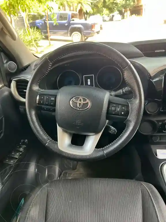 Toyota Hilux 2.8 4X2 Srv Tdi Dc  2017 - foto 4