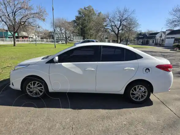 Toyota Yaris 1.5 Xls  2022 - foto 3