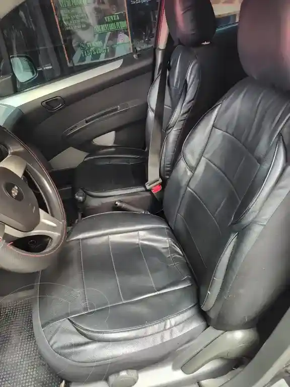 Chevrolet Spark Lt  2012 - foto 5