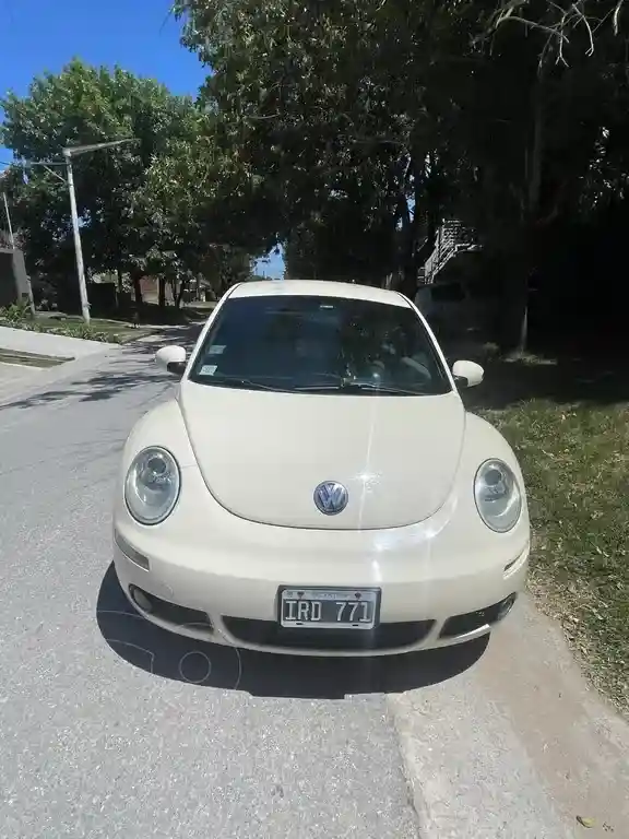 Volkswagen New Beetle 2.0 Luxury  2010 - foto 4