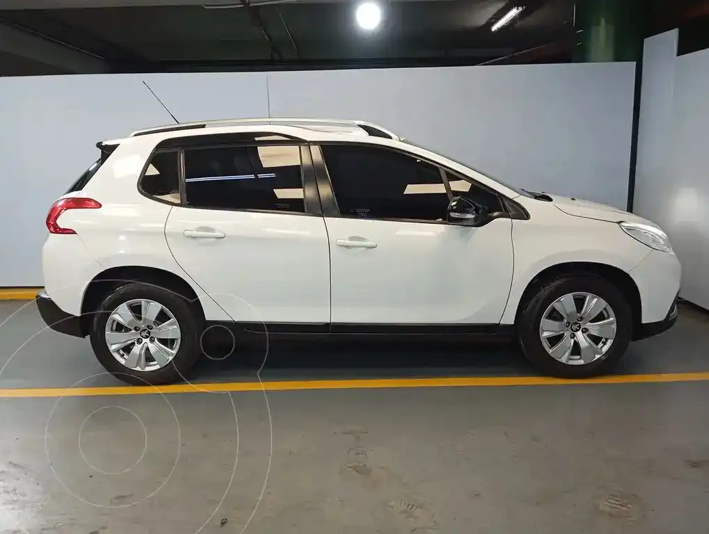 Peugeot 2008 Allure  2019 - foto 5