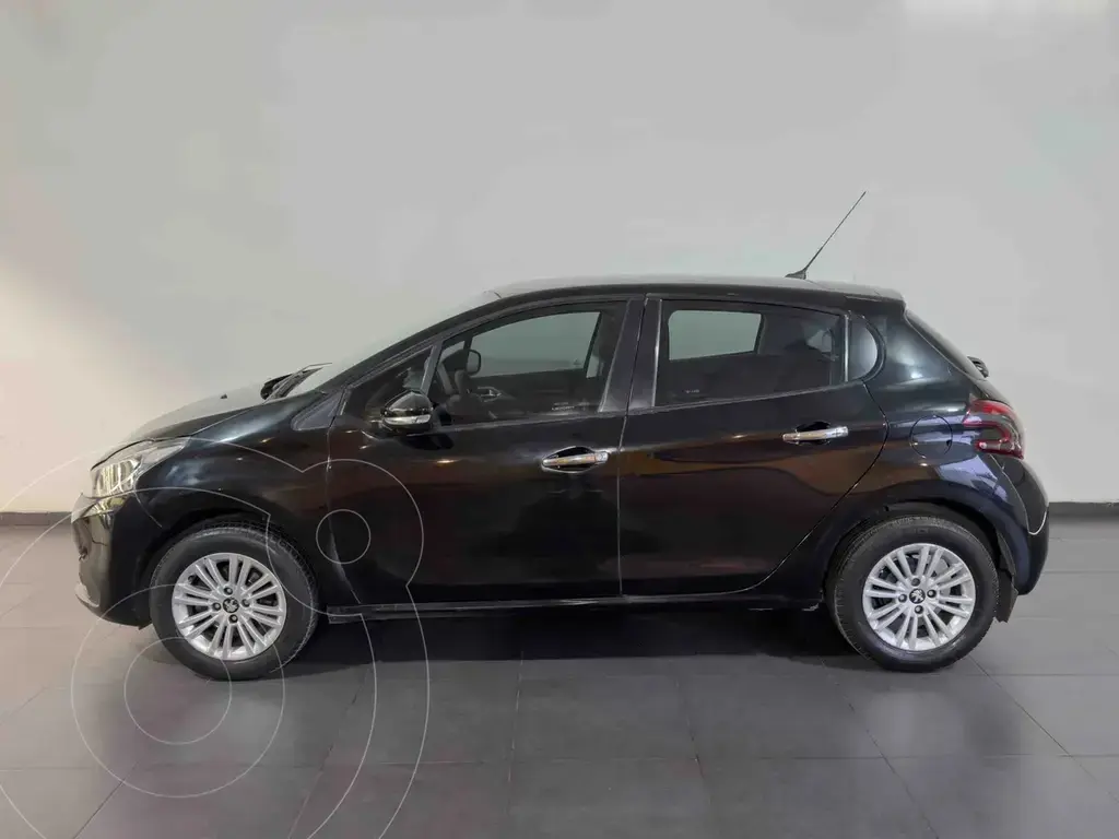 Peugeot 208 Allure 1.6  2018 - foto 5