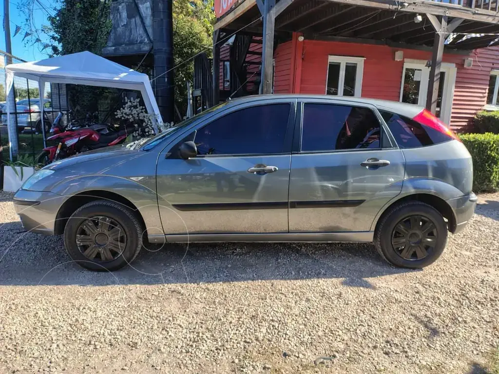 Ford Focus Focus 1.6  8V  Ambiente 5 P 2009 - foto 5