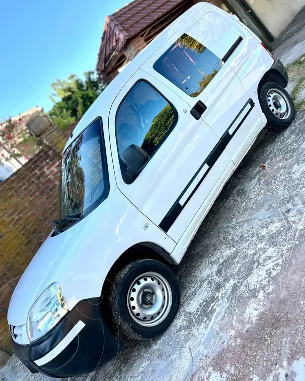 Peugeot Partner Furgón Confort Plus Hdi 5 Pas (1560 Cc) 2016 - foto 2
