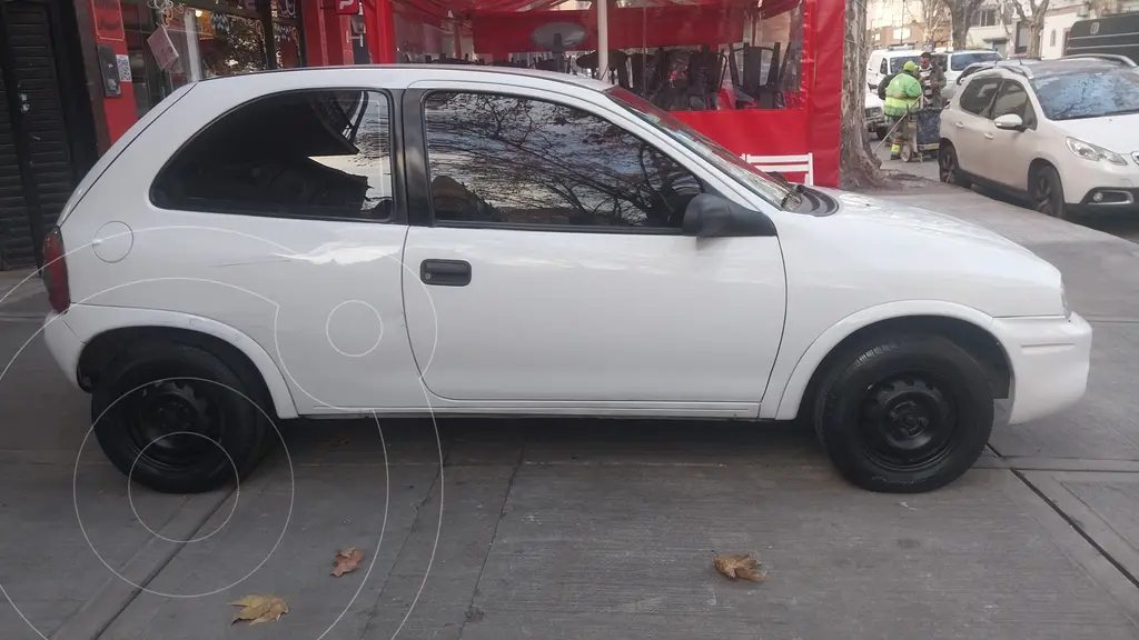 Chevrolet Classic 3Ptas. 1.4 N Cargo Discontinuo 2011 - foto 4