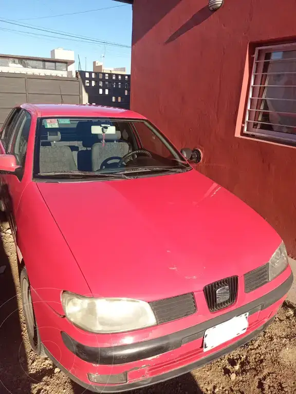 SEAT Ibiza 2002 - foto 1