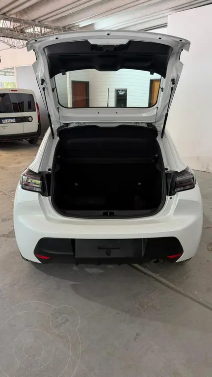 Peugeot 208 Allure Aut (1587 Cc) 2025 - foto 3