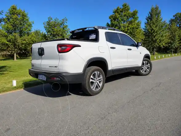Fiat Toro 2.0 Freedom 4X4 Cd Aut Diésel  2018 - foto 3