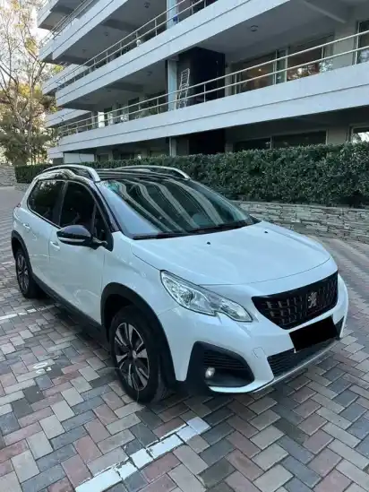 Peugeot 2008 Feline 2021 - foto 1