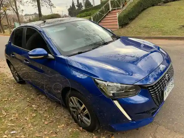Peugeot 208 Allure 1.6  2024 - foto 3