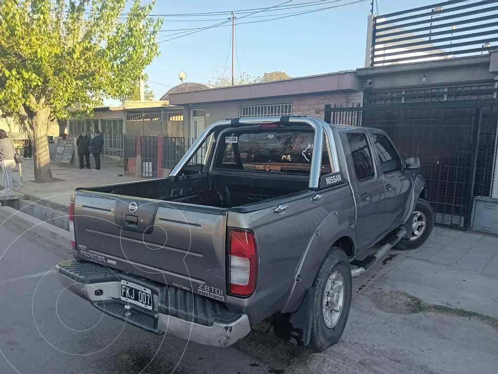 Nissan Frontier 4X2 2.8 Tdi Se Cd (2798 Cc) 2006 - foto 3
