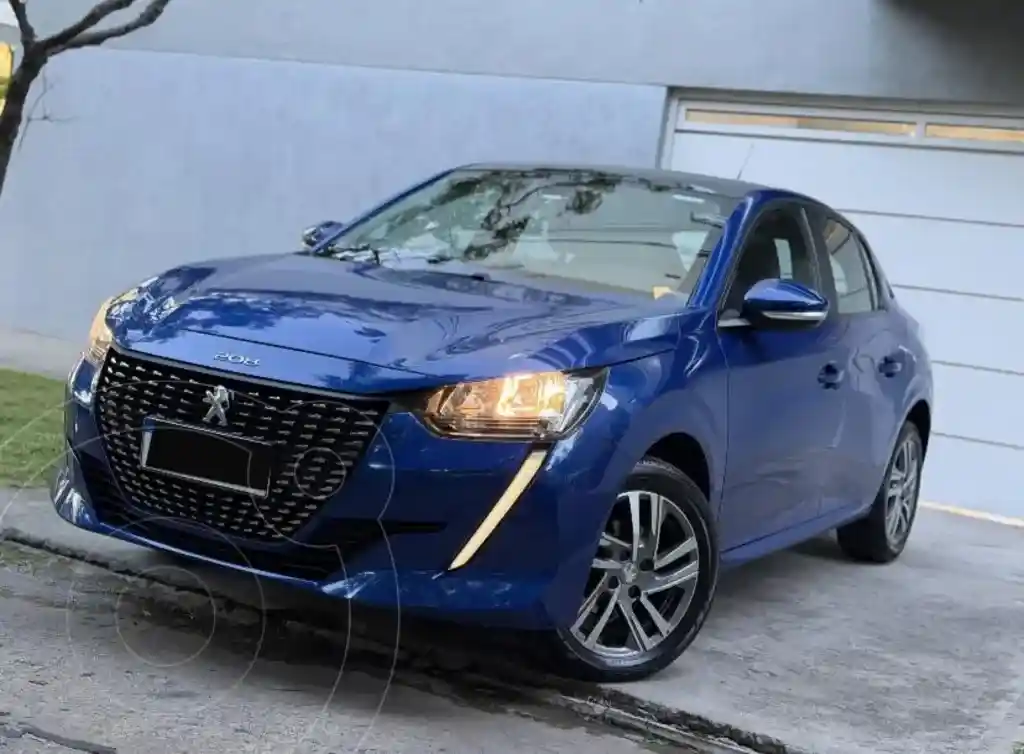 Peugeot 208 Feline 1.6 Tiptronic  2021 - foto 1