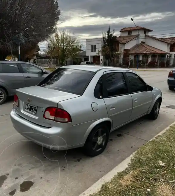 Chevrolet Corsa 4P Cd  2011 - foto 3