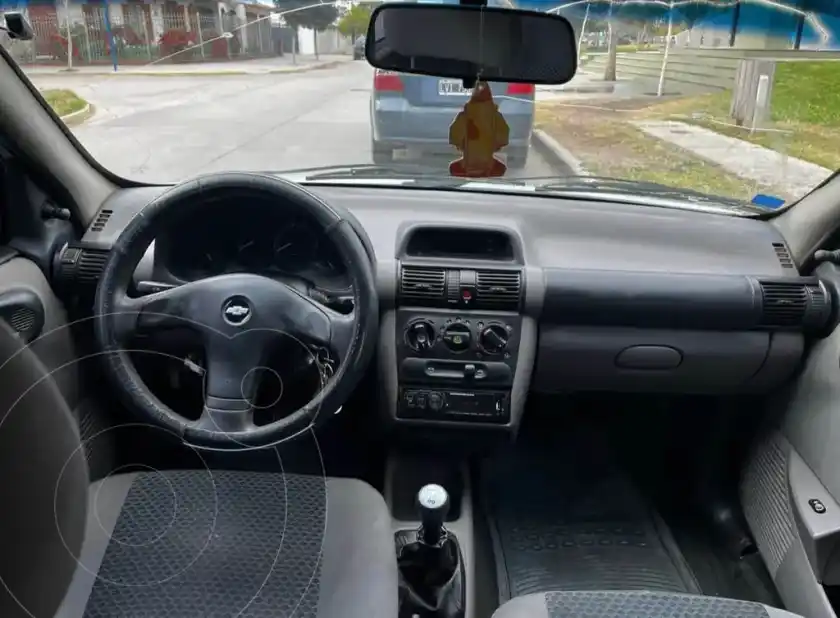 Chevrolet Corsa 4P Cd  2011 - foto 4