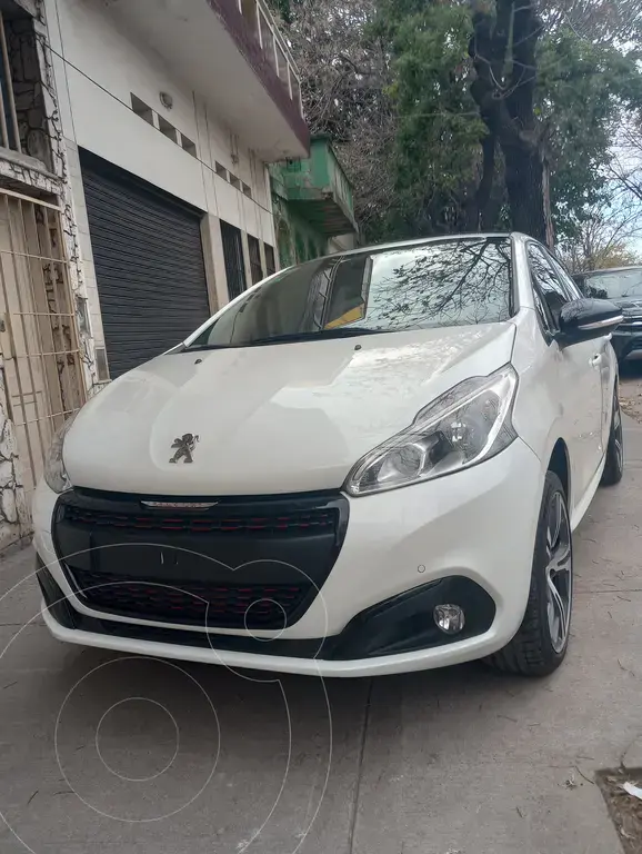 Peugeot 208 Gt 1.6 Thp (1598 Cc) 2019 - foto 2