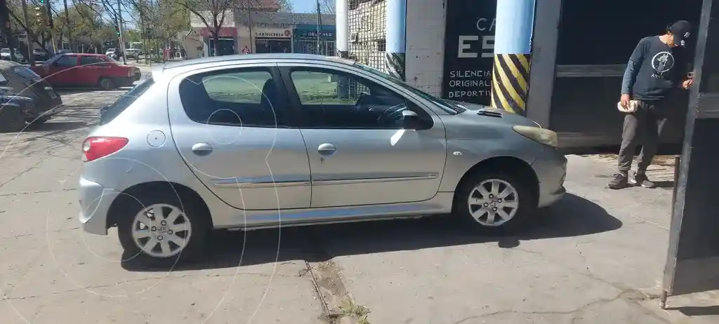 Peugeot 207 Compact 1.4 Xs 5P  2012 - foto 5