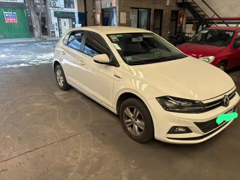 Volkswagen Polo Comfortline  2020 - foto 1