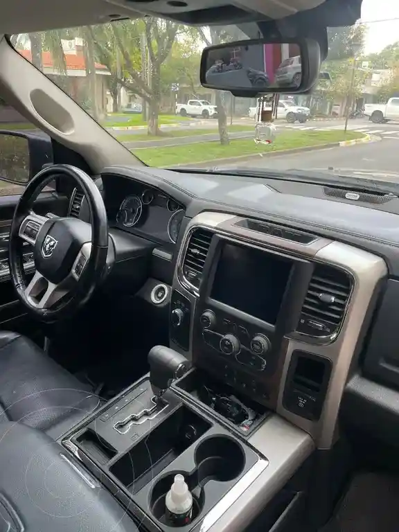 Ram 1500 Laramie 4X4  2020 - foto 5