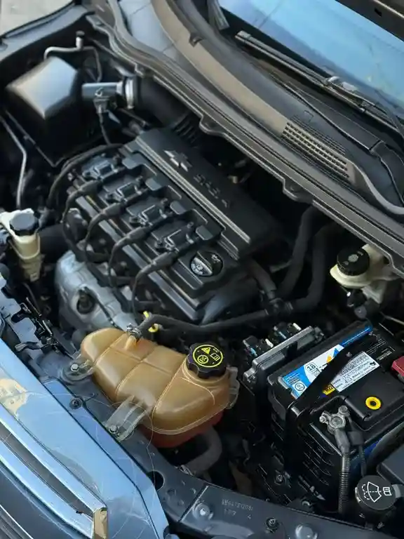 Chevrolet Onix Ltz  2015 - foto 3
