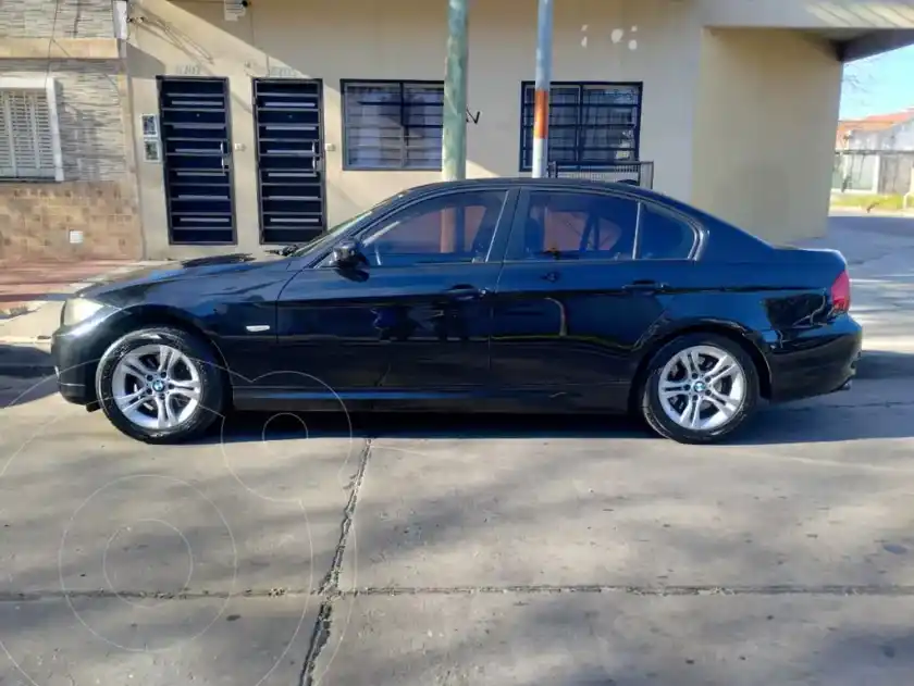 Bmw Serie 3 Sedán 320I Executive  2011 - foto 2