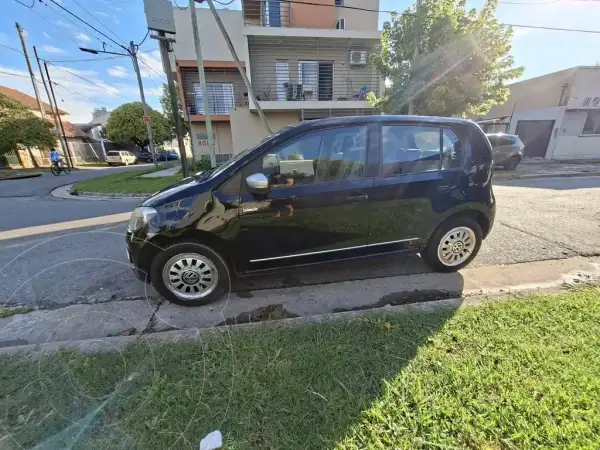 Volkswagen Up! 5P 1.0 Black Up! (999 Cc) 2015 - foto 1
