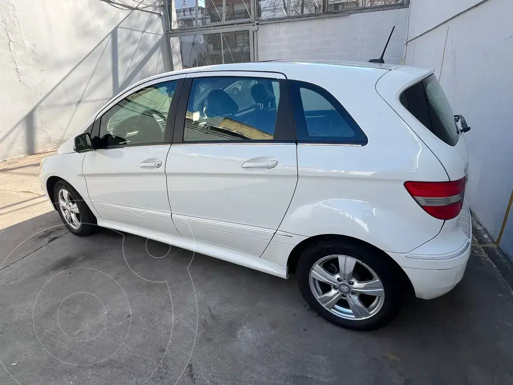 Mercedes Clase B 180 Aut (1699 Cc) 2012 - foto 2